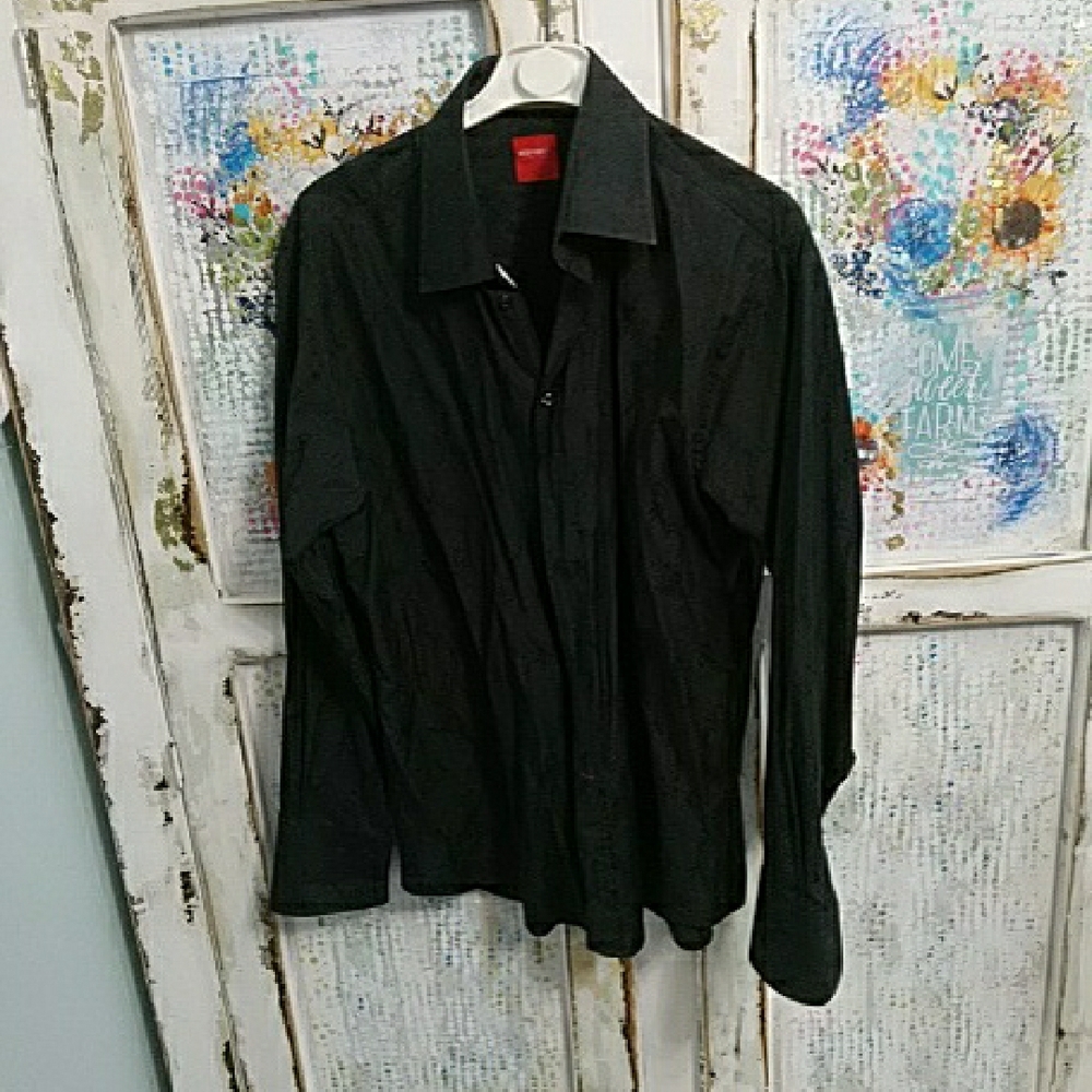 Men's Black shirt